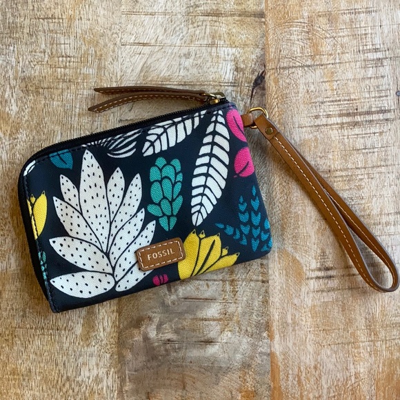 Fossil Handbags - Fossil wristlet